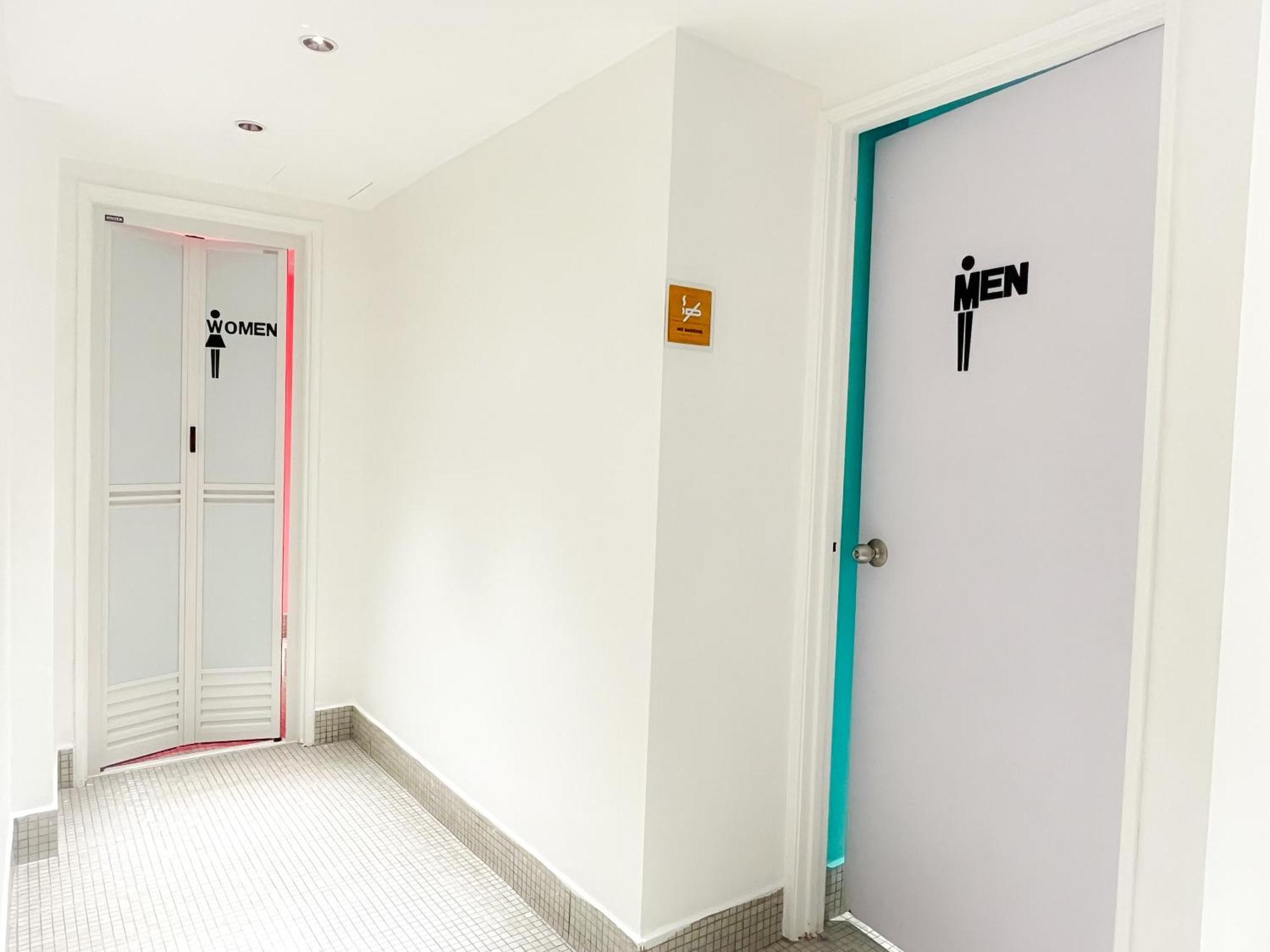 Sleep Box Penang Hotell George Town Eksteriør bilde